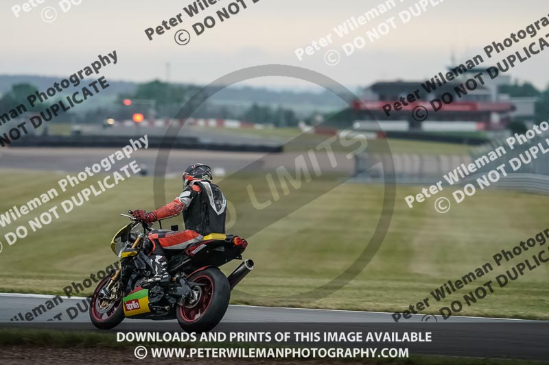 donington no limits trackday;donington park photographs;donington trackday photographs;no limits trackdays;peter wileman photography;trackday digital images;trackday photos